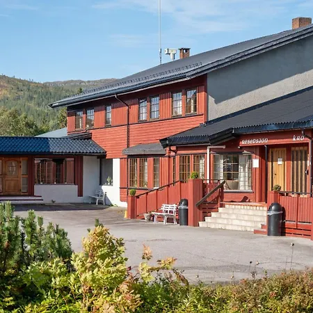 Hotell Heia Gjestegård *