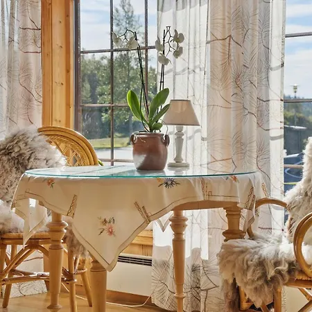 Heia Gjestegård Hotell