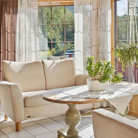 Heia Gjestegard Hotel